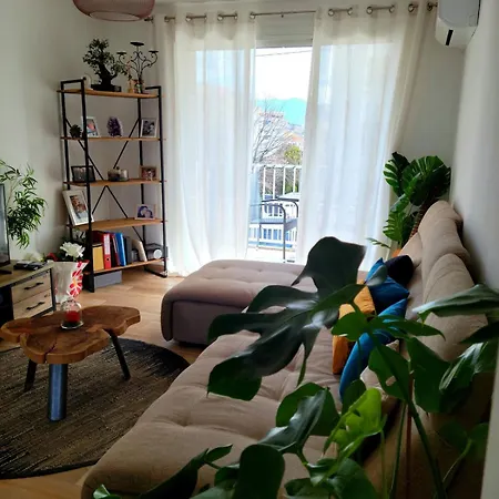 Cosy Et Calme, Ideal Couple, A10 Min A Pieds Du Centre *
